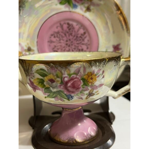 VTG Pink Roses Iridescent Shimmer Gold Edge Pedestal Tea Cup/Saucer T-1284 - Picture 2 of 3